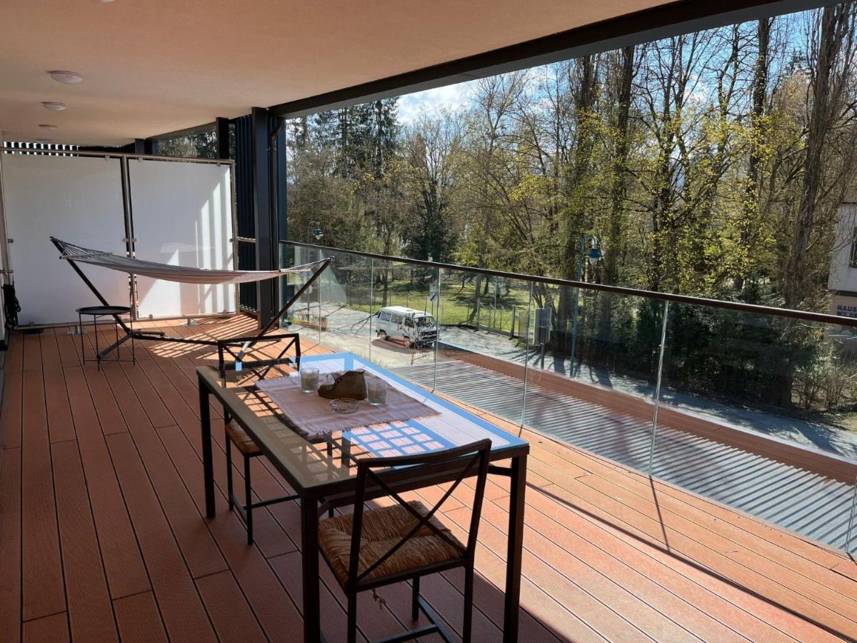 Apartment Luxury Sunrise Appartement By Interhome Portschach am Woerthersee Exterior foto